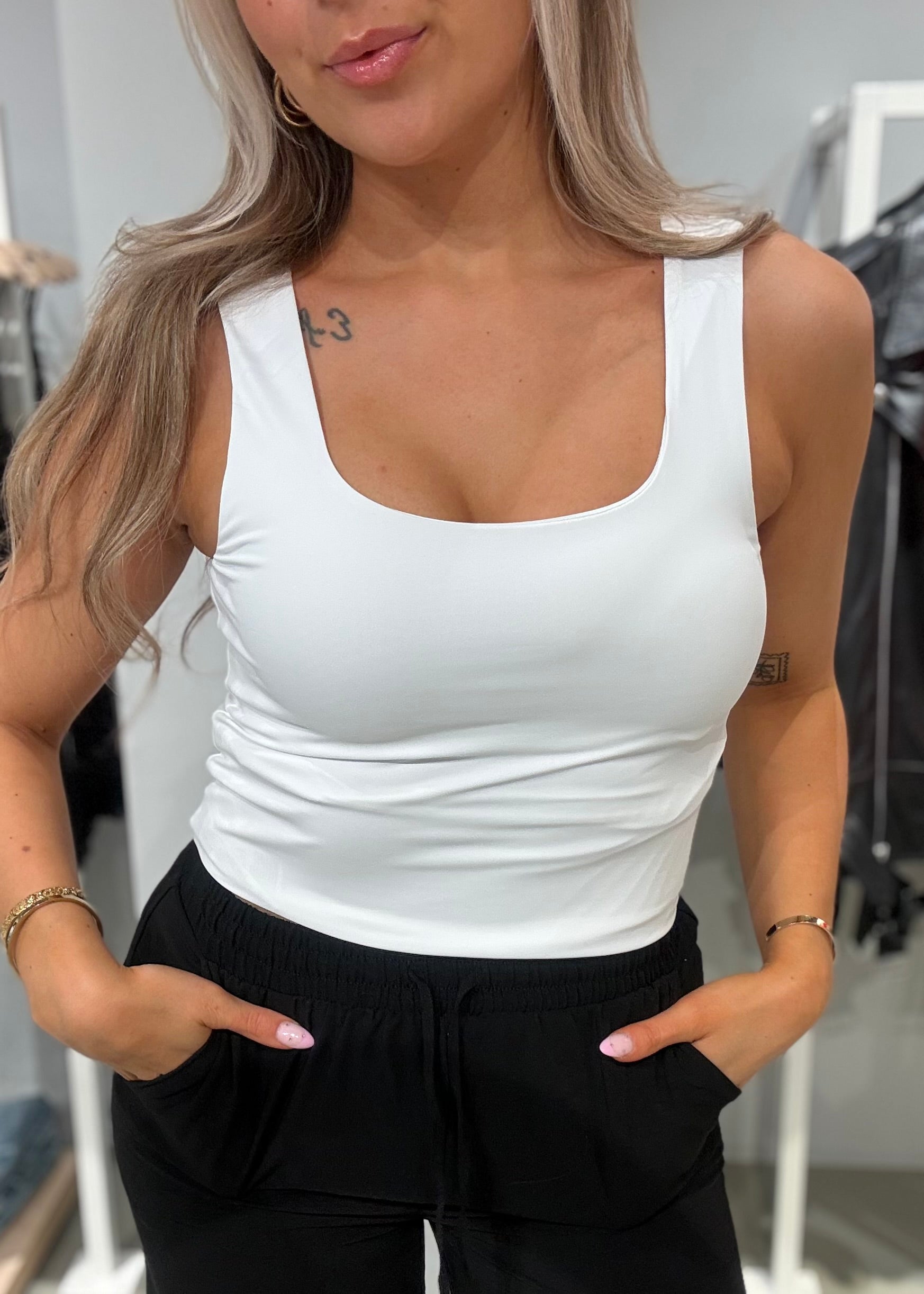 VIKENZA Tank Top - Optical Snow